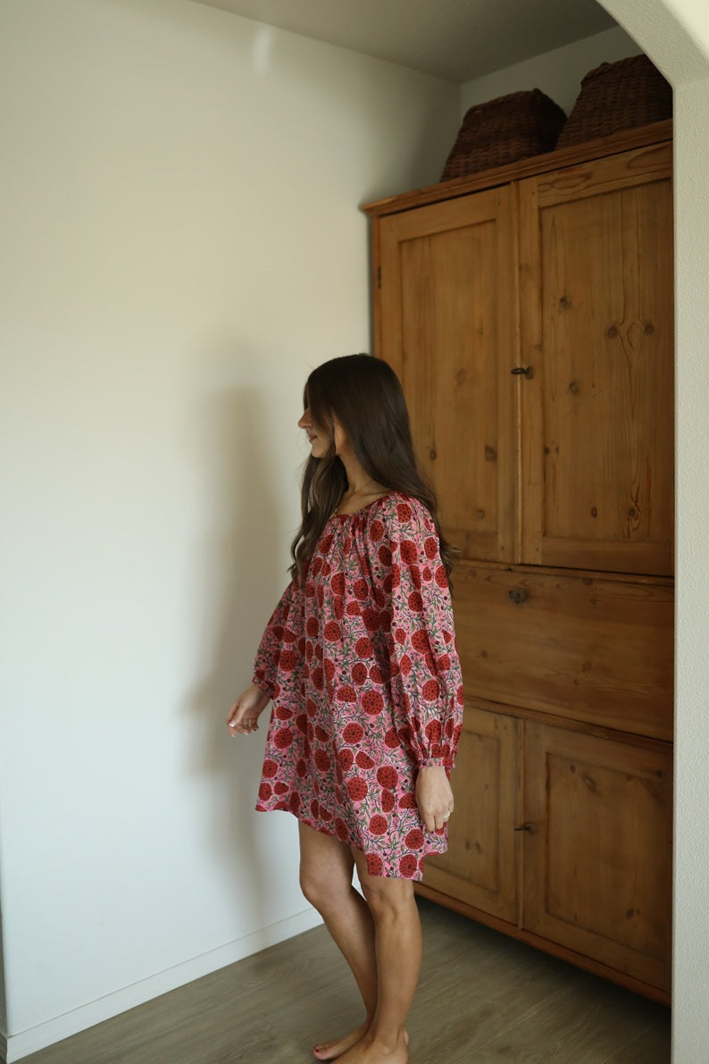 Summer Cotton Floral Midi Dress with Long Sleeves