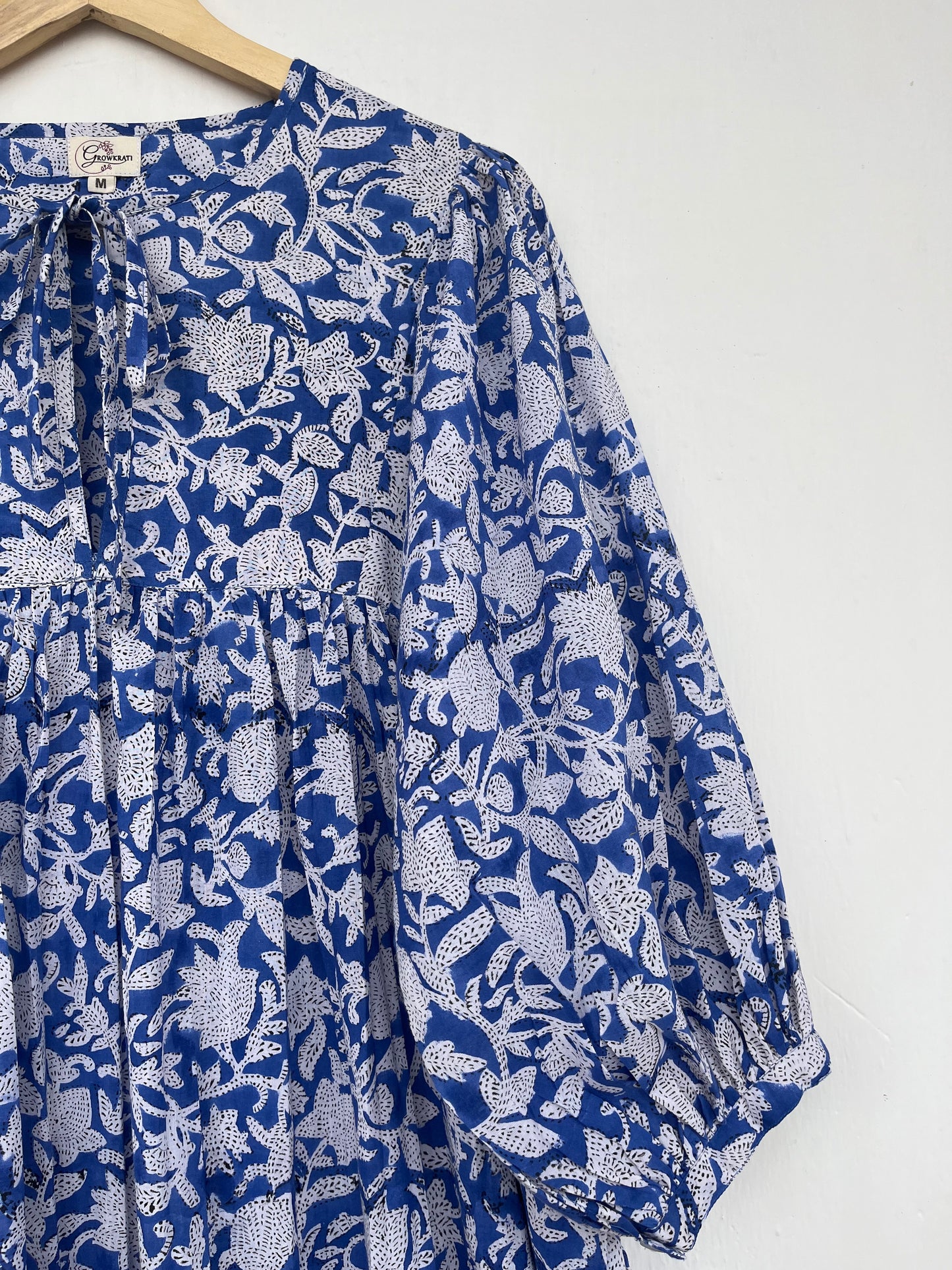 Tie-Neck Relaxed Fit Casual Summer Dress - Blue Floral Long Maxi Dress