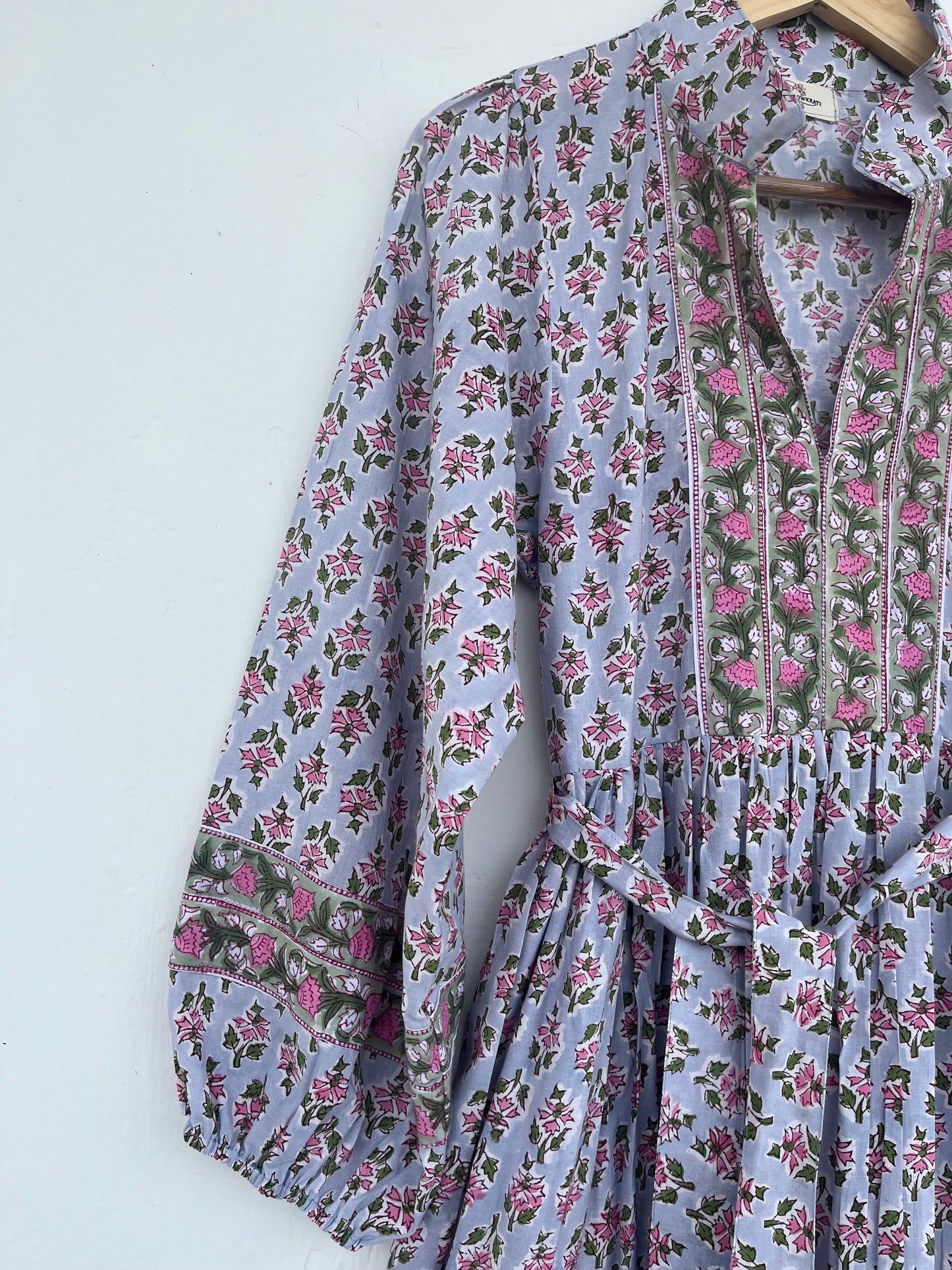 V-Neck Long Sleeve Tiered Boho Casual Floral Dress with Waist Tie