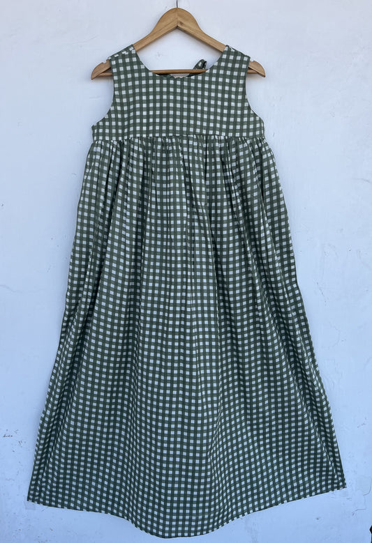 Sleeveless A Line Cotton Dress | Minimalist Summer Wear | Vintage Outfit